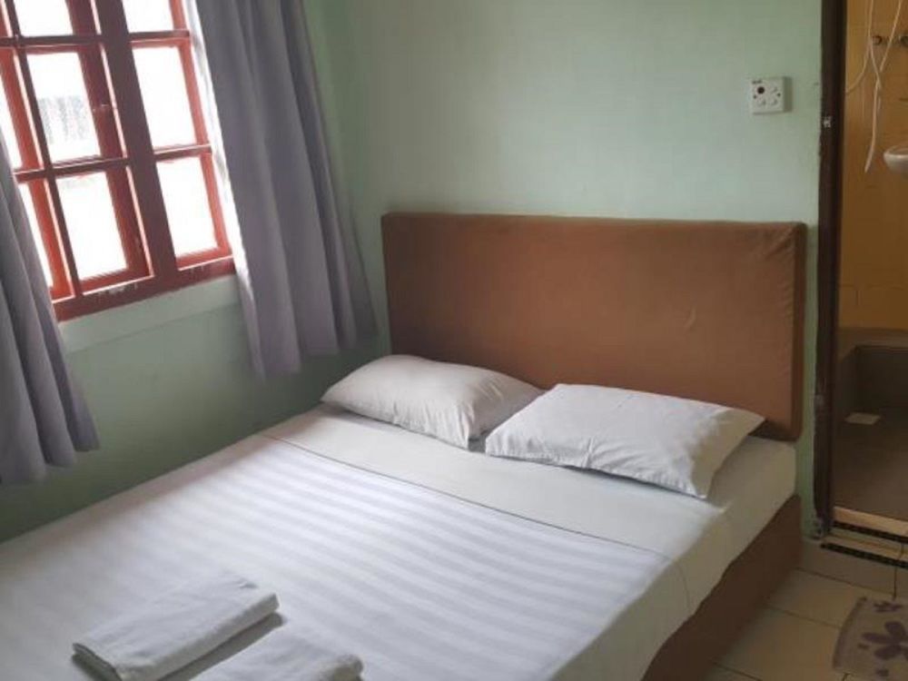 Borneo Gaya Lodge Кота Кинабалу Екстериор снимка